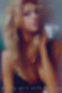 Pretty girl with brwn eyes,thick thighs near Laguna Niguel!